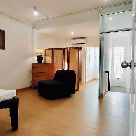 Whole 3-Storey House Right In The Local Community. Bangkok Exterior foto